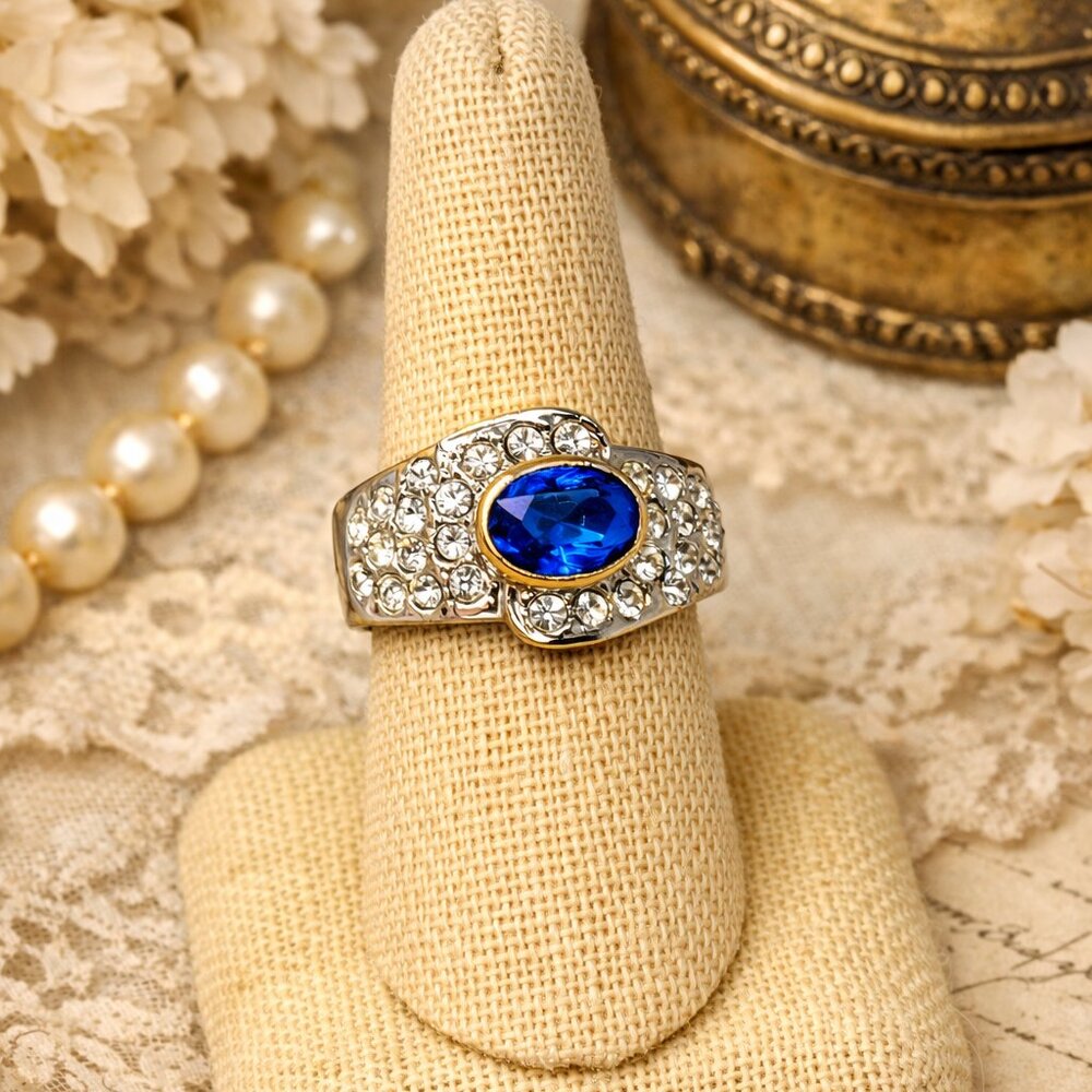Vintage Blue Rhinestone Cocktail Ring Size 8 Gold Electroplate